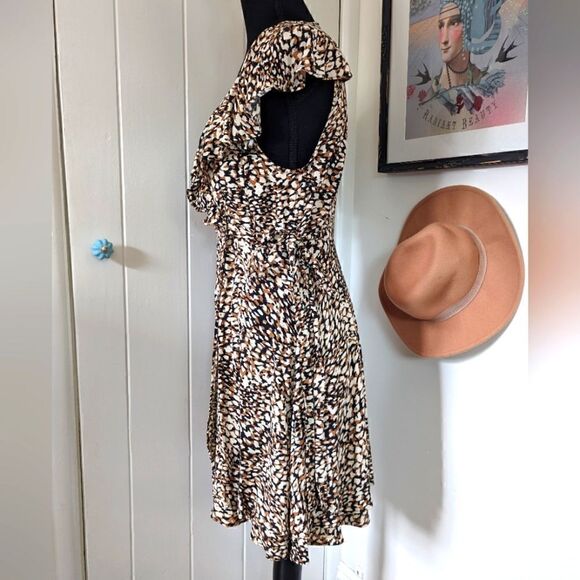 Free People Tie-Waist Wrap Dress S Coquette Girl Mobwife Boho Chic Animal Print - Picture 7 of 13